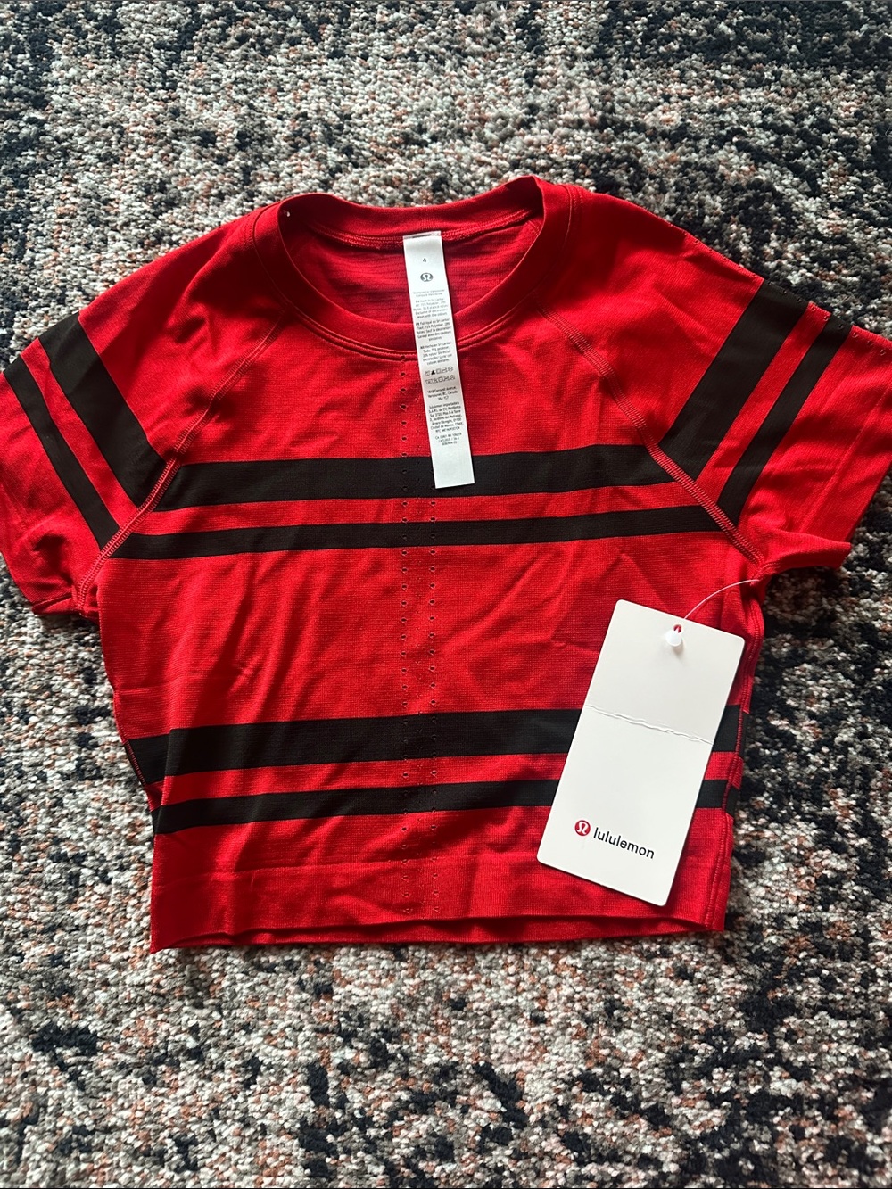Lululemon Swiftly Tech Cropped